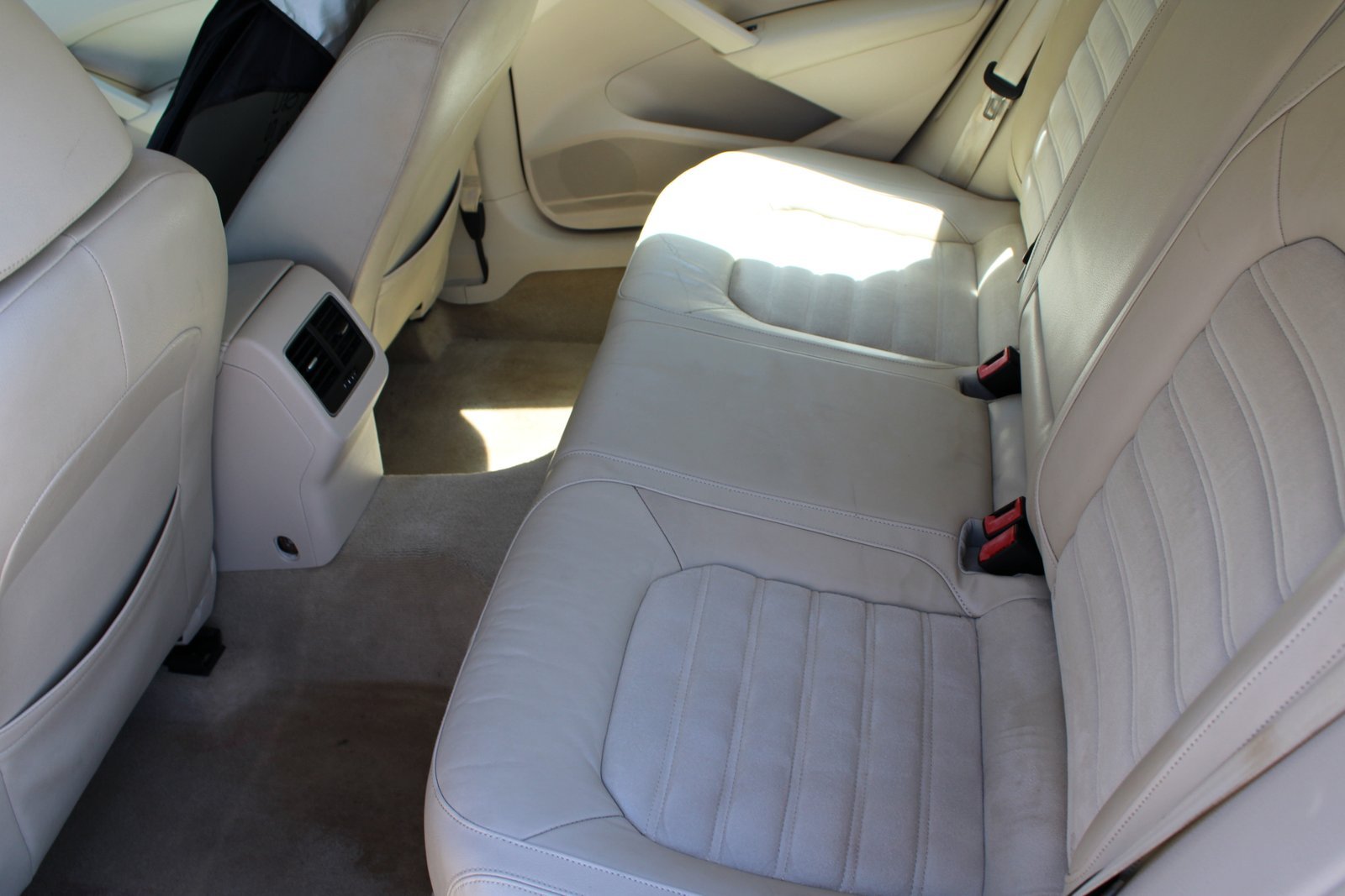 2013 Volkswagen Passat - Photo 6