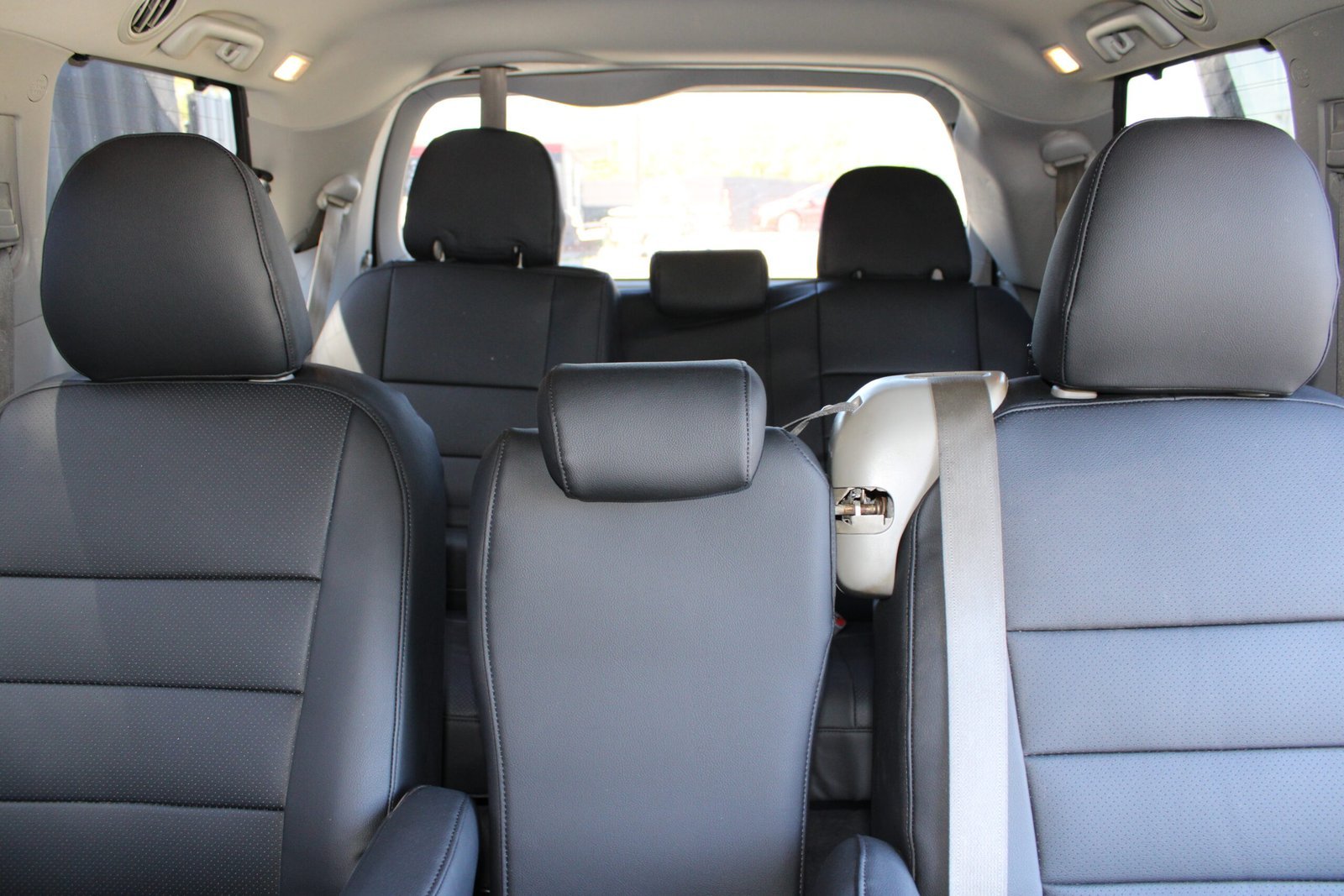 2016 Toyota Sienna XLE - Photo 3