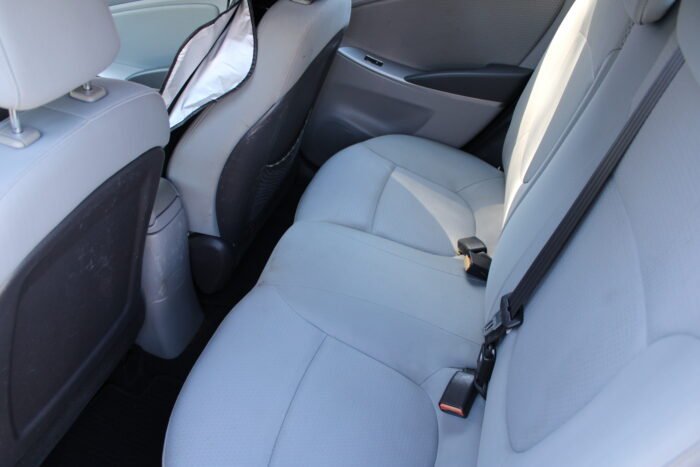 2015 Hyundai Accent - Photo 10