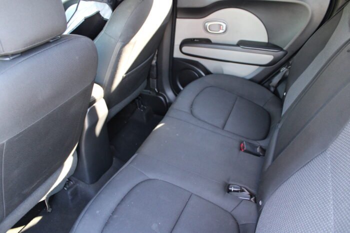 2017 Kia Soul + - Photo 10