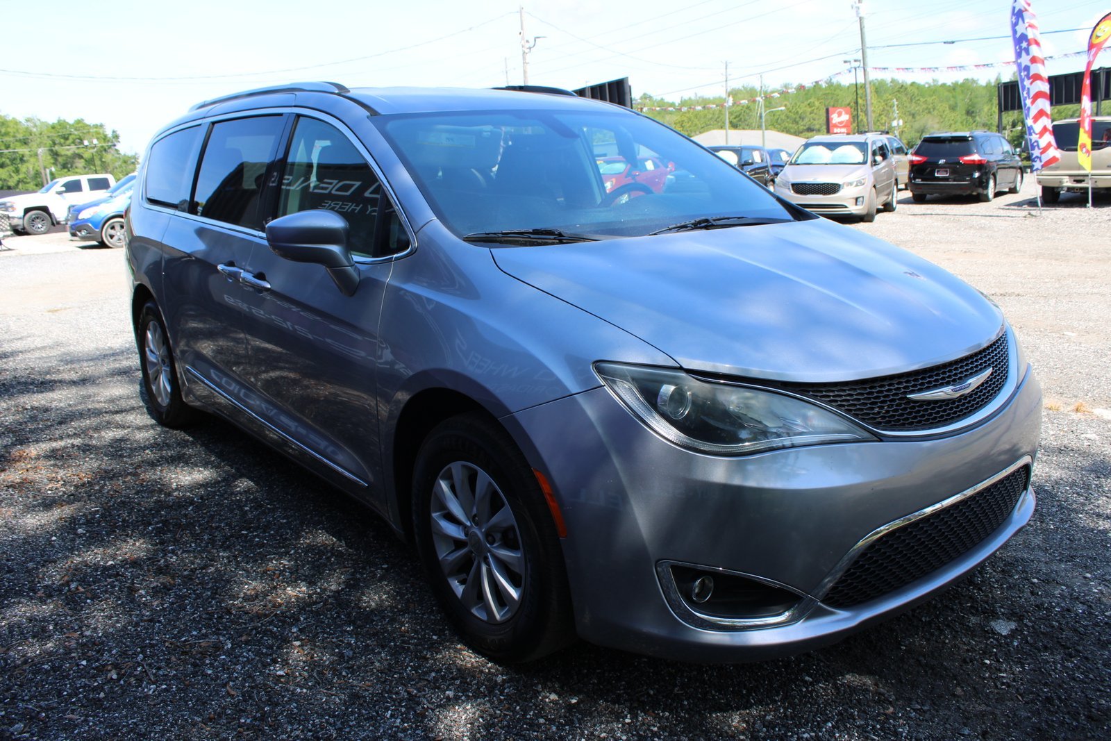 2019 Chrysler Pacifica Touring - Photo 3